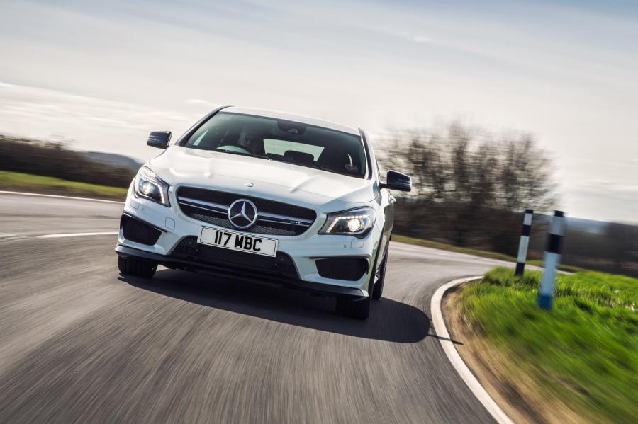  Mercedes-AMG CLA45 Shooting Brake 2015 года  (UK) (фото 7 из 30)